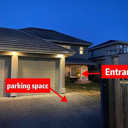 Lucky Suite, Two-Bedroom Suite With Independent Entrance In Richmond Close To Yvr 外观 照片