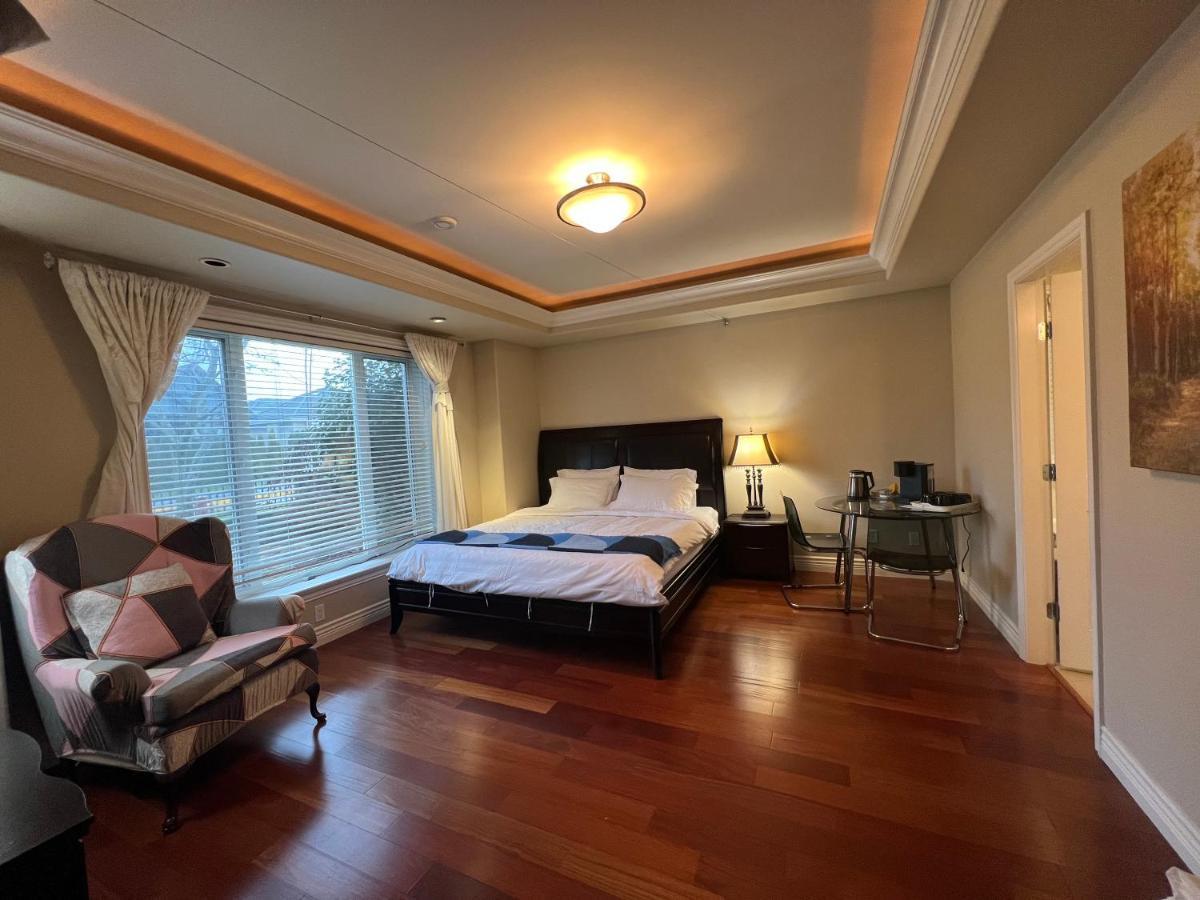 Lucky Suite, Two-Bedroom Suite With Independent Entrance In Richmond Close To Yvr 外观 照片